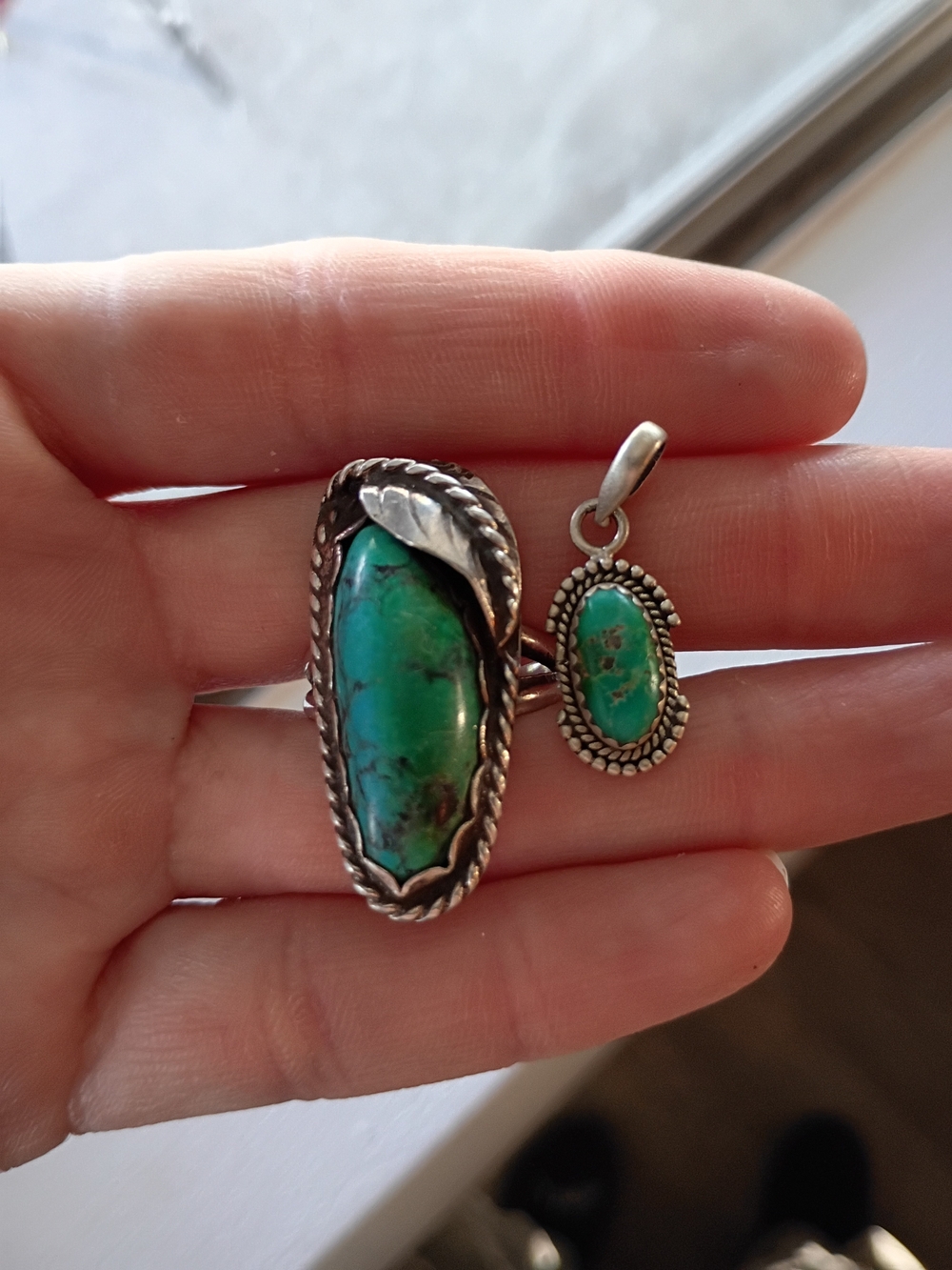 Sterling Silver Vintage Native Turquoise ring With Turquoise Pendant